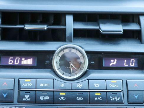 Used 2017 Lexus NX 200t F Sport image 40