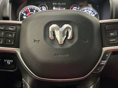 Used 2019 RAM 2500 Big Horn AWD/4WD image 16