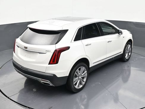 Certified 2023 Cadillac XT5 Premium Luxury w/ Technology Package FWD image 17