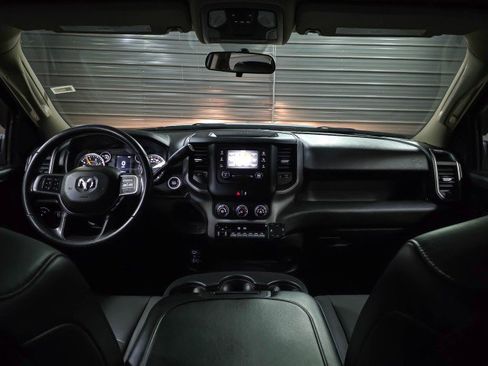 Used 2020 RAM 5500 Tradesman w/ Chrome Appearance Group image 16