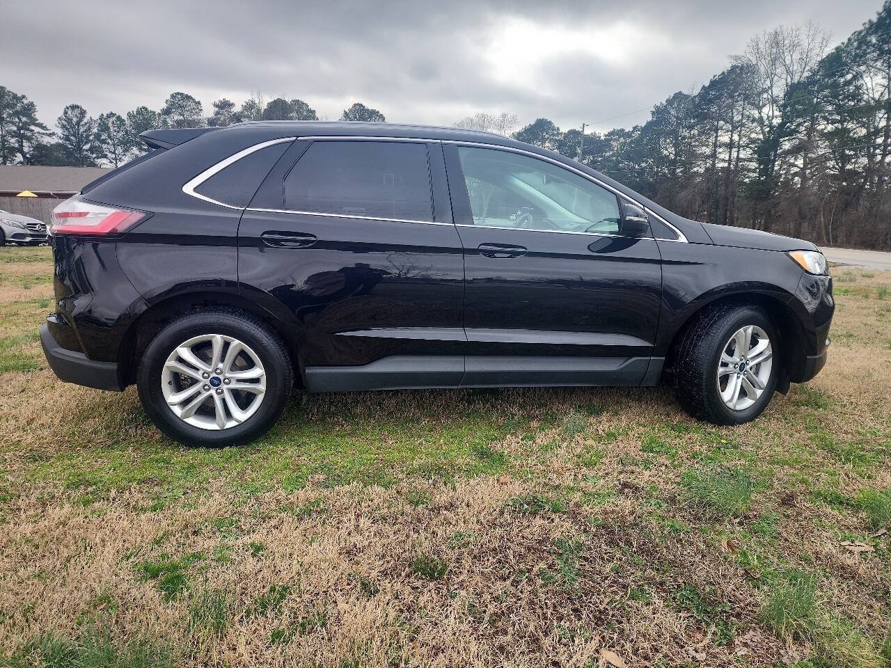 Used 2020 Ford Edge SEL FWD image 6