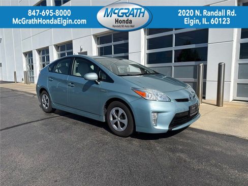 Used 2014 Toyota Prius Three FWD image 1