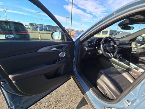 Used 2024 Dodge Hornet GT w/ GT Blacktop Package image 22