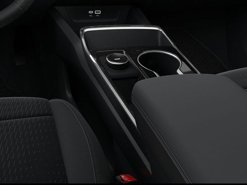 New 2026 Chevrolet Equinox LT w/ Safety and Technology Package FWD image 10