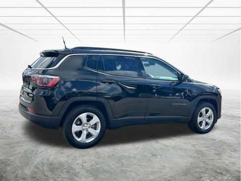 Used 2019 Jeep Compass Latitude image 5