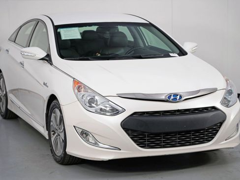 Used 2013 Hyundai Sonata Limited image 48