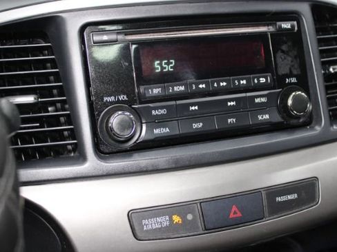 Used 2014 Mitsubishi Lancer ES image 14