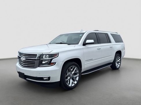 Used 2019 Chevrolet Suburban Premier AWD/4WD image 1