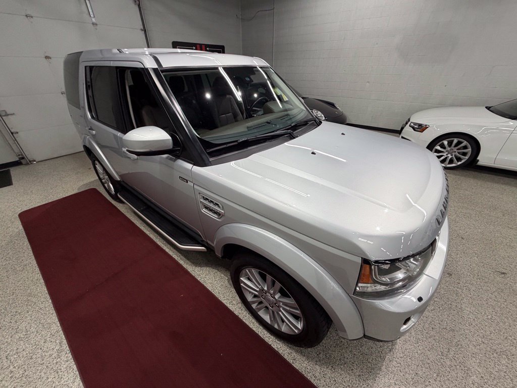 Used 2016 Land Rover LR4 HSE LUX AWD/4WD image 18