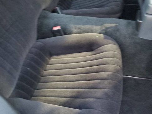 Used 1991 Pontiac Firebird Coupe image 38