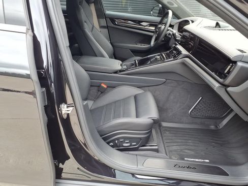 Certified 2026 Porsche Panamera Turbo AWD/4WD image 19