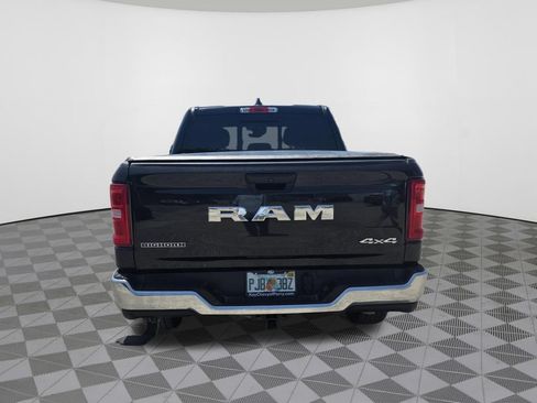 Used 2025 RAM 1500 Big Horn AWD/4WD image 11