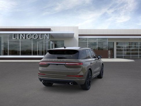 New 2026 Lincoln Corsair Reserve image 8