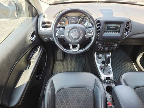 Used 2021 Jeep Compass Latitude w/ Convenience Group image 11