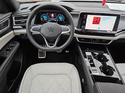 New 2026 Volkswagen Atlas Cross Sport SEL Premium R-Line image 8
