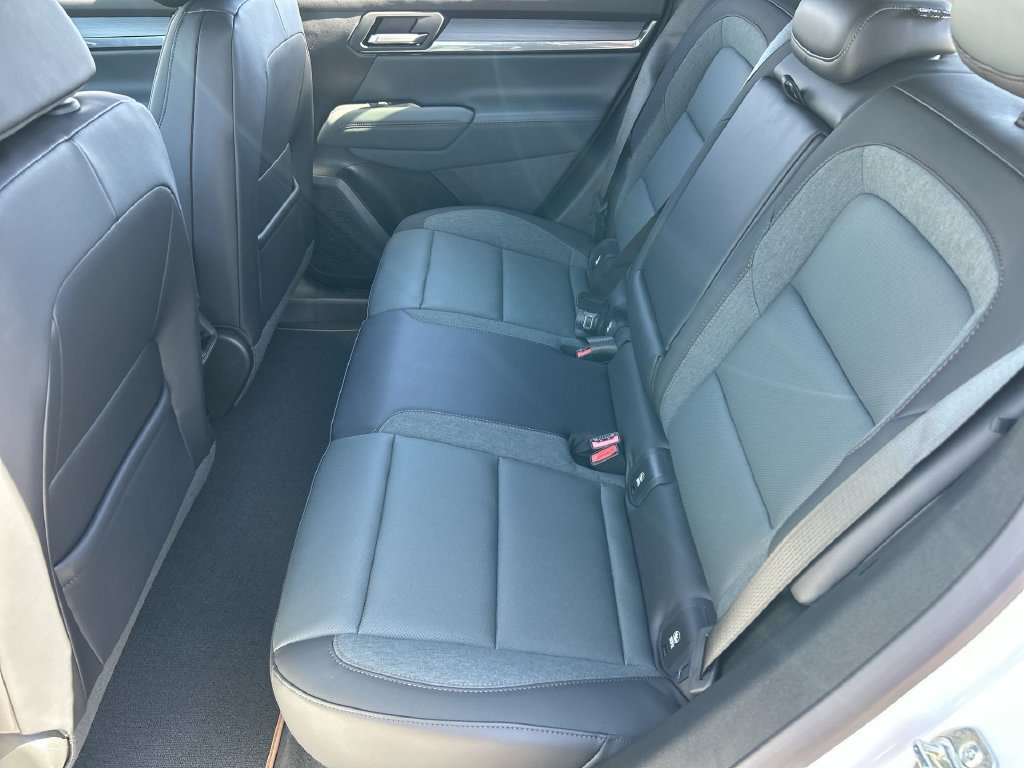 New 2027 GMC Terrain AT4 w/ Convenience Package III AWD/4WD image 25
