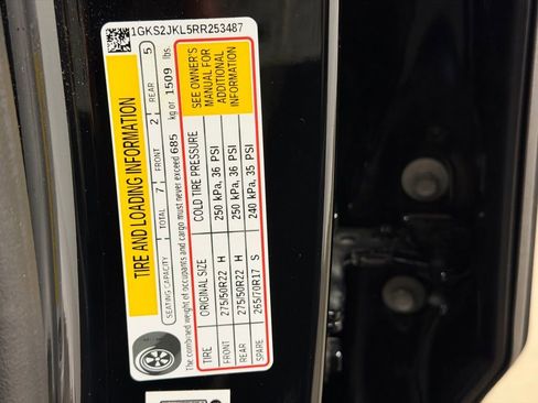 Certified 2024 GMC Yukon XL Denali w/ Advanced Technology Package image 49