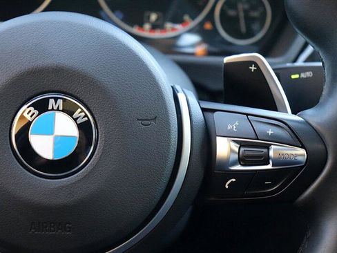 Used 2017 BMW 330i Sedan image 29