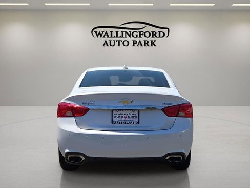 Used 2017 Chevrolet Impala Premier w/ Enhanced Convenience Package FWD image 5
