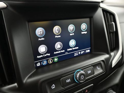 Certified 2024 GMC Terrain SLE image 16