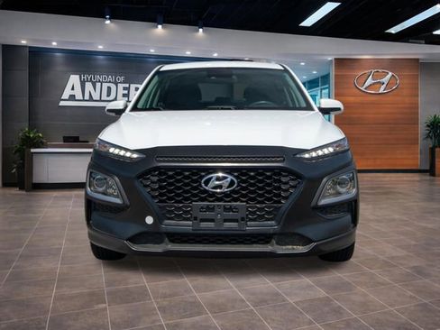 Used 2019 Hyundai Kona SE AWD/4WD image 3