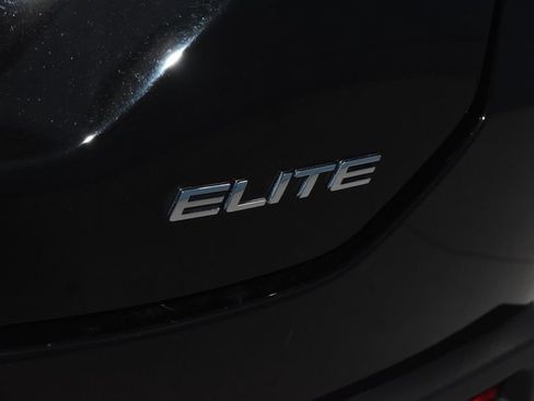Used 2025 Honda Pilot Elite image 36