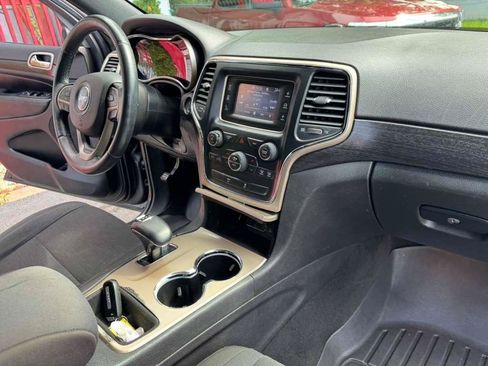 Used 2014 Jeep Grand Cherokee Laredo w/ Quick Order Package 23E AWD/4WD image 21