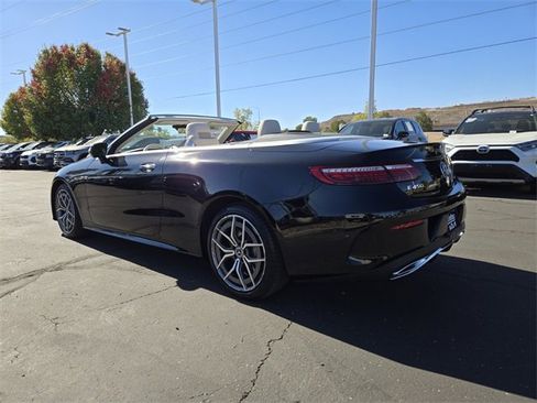 Used 2023 Mercedes-Benz E 450 4MATIC Cabriolet image 10