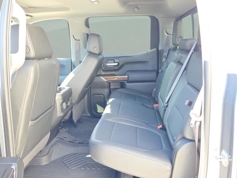 Used 2021 Chevrolet Silverado 1500 LT Trail Boss w/ Convenience Package II image 10