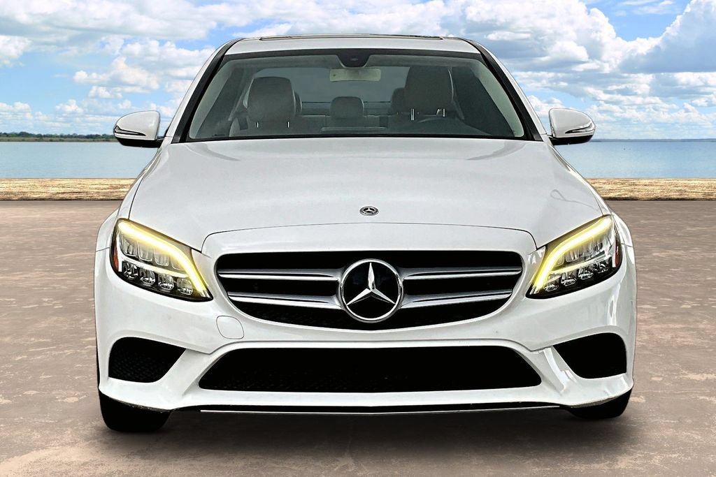 Used 2019 Mercedes-Benz C 300 Sedan image 2