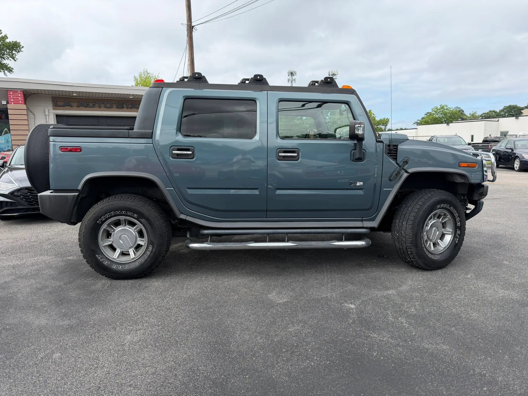 Used 2006 HUMMER H2 SUT AWD/4WD image 2