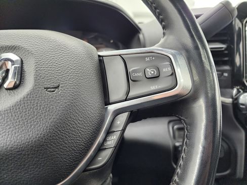 Used 2024 RAM 2500 Laramie w/ Sport Appearance Package image 15