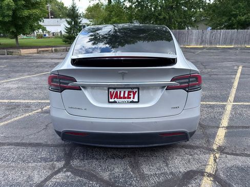 Used 2016 Tesla Model X 75D AWD/4WD image 10