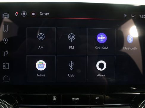 Used 2024 GMC Canyon Elevation image 5