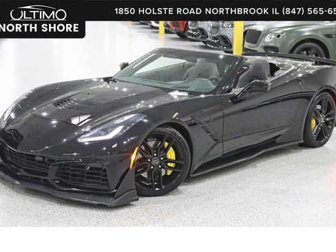 Used 2016 Chevrolet Corvette Stingray Convertible w/ 3LT Preferred Equipment Group image 1