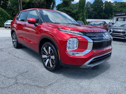 New 2025 Mitsubishi Outlander SE