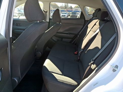 Used 2025 Hyundai Kona SEL image 10