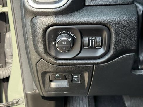 Used 2026 RAM 1500 Big Horn AWD/4WD image 17