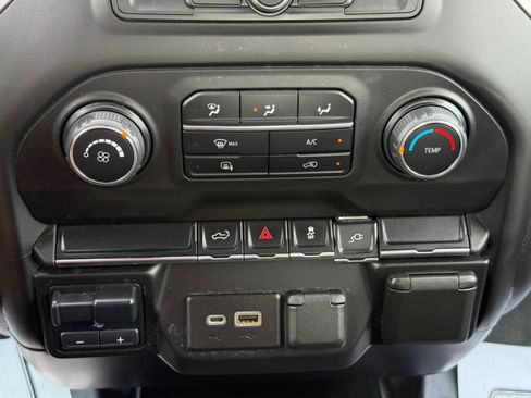 Used 2021 Chevrolet Silverado 2500 W/T w/ WT Fleet Convenience Package AWD/4WD image 15