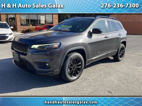 Used 2023 Jeep Cherokee Altitude Lux image 1