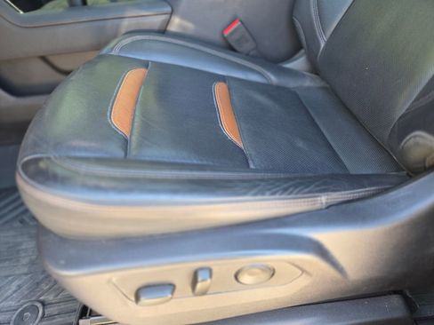 Used 2024 GMC Sierra 1500 AT4 w/ AT4 Premium Package image 26