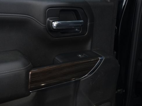 Used 2021 Chevrolet Silverado 1500 LT Trail Boss w/ Convenience Package II image 26