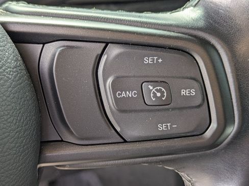 Used 2021 Jeep Wrangler Unlimited Sport AWD/4WD image 14