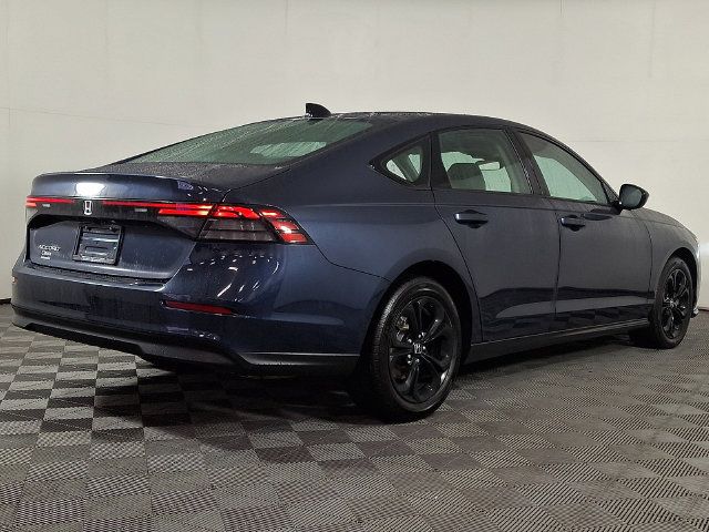 Used 2025 Honda Accord SE image 9