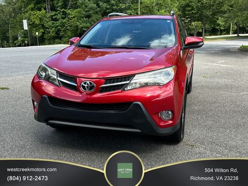 Used 2015 Toyota RAV4 XLE AWD/4WD image 3