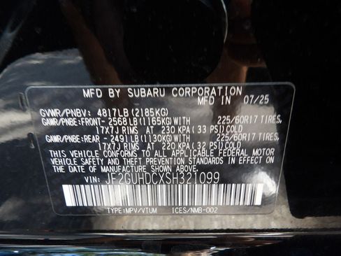Used 2025 Subaru Crosstrek 2.0i Premium AWD/4WD image 31