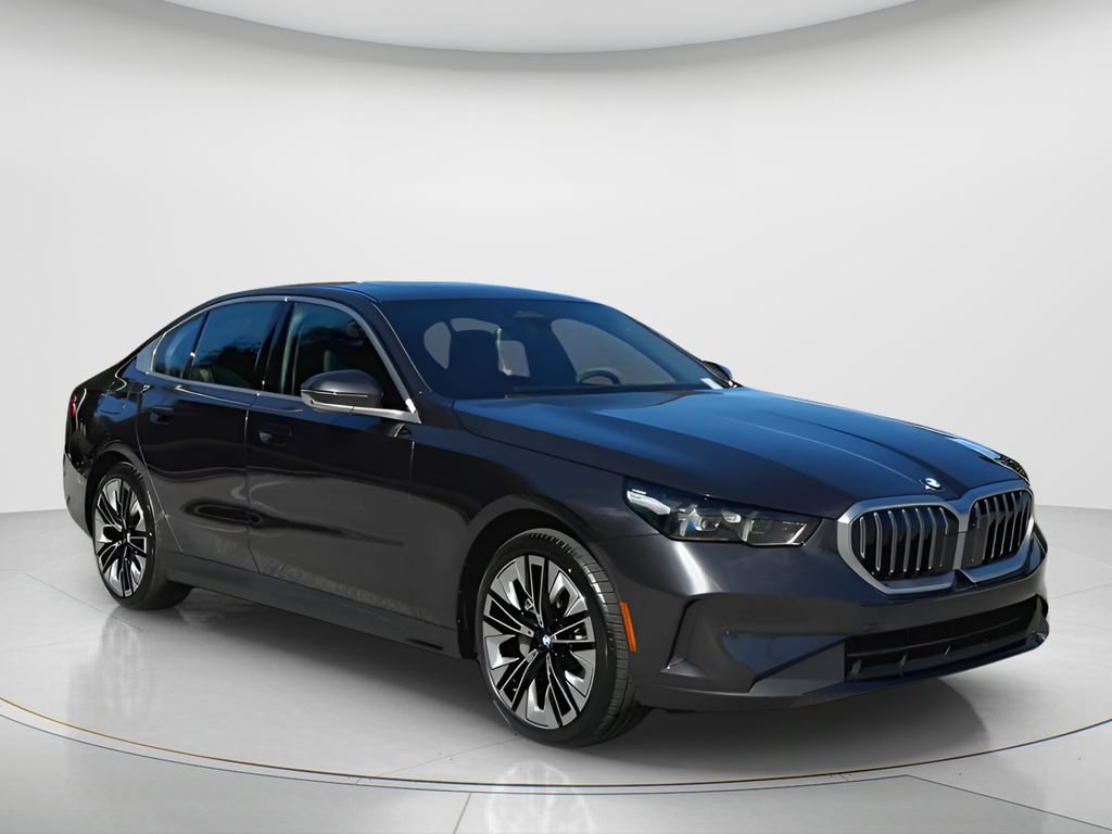 Certified 2026 BMW 530i w/ Premium Package RWD image 2