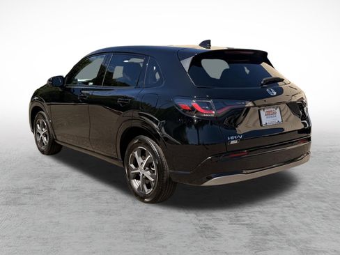 Used 2024 Honda HR-V EX-L image 4