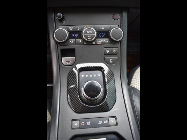 Used 2019 Land Rover Range Rover Evoque SE Premium AWD/4WD image 12