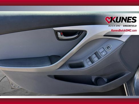 Used 2013 Hyundai Elantra GLS FWD image 17